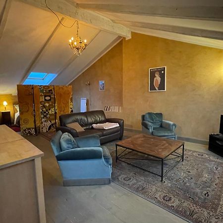 La Gandonne Apartment Caderousse ภายนอก รูปภาพ