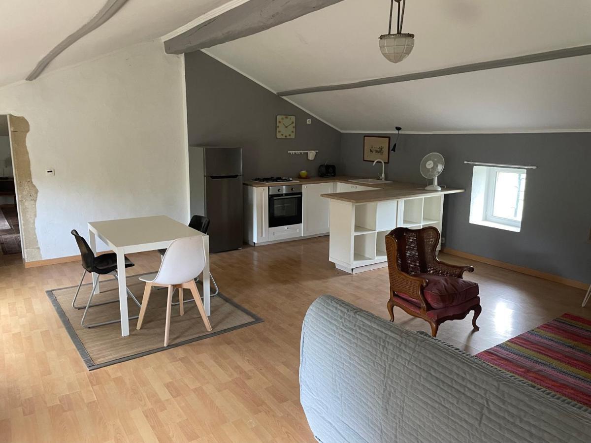 La Gandonne Apartment Caderousse ภายนอก รูปภาพ