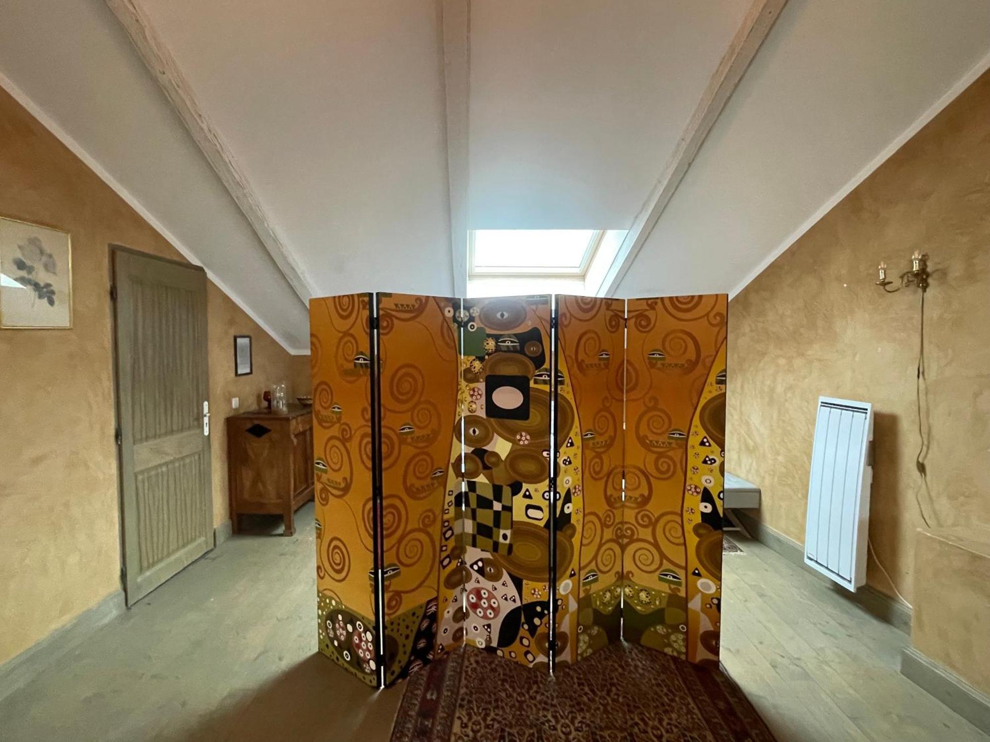 La Gandonne Apartment Caderousse ภายนอก รูปภาพ